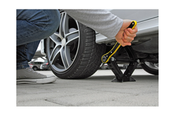 Podnośnik trapezowy z grzechotką LAMPA lewarek samochodowy 1T