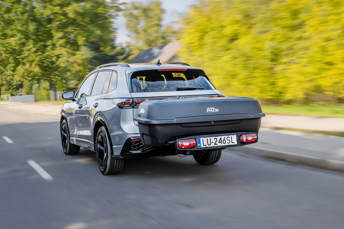 Box na hak Inter Pack Re-cargo (platforma + box)