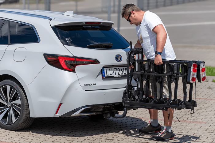 Inter Pack Quattro Fold - bagażnik rowerowy na hak na 4 rowery