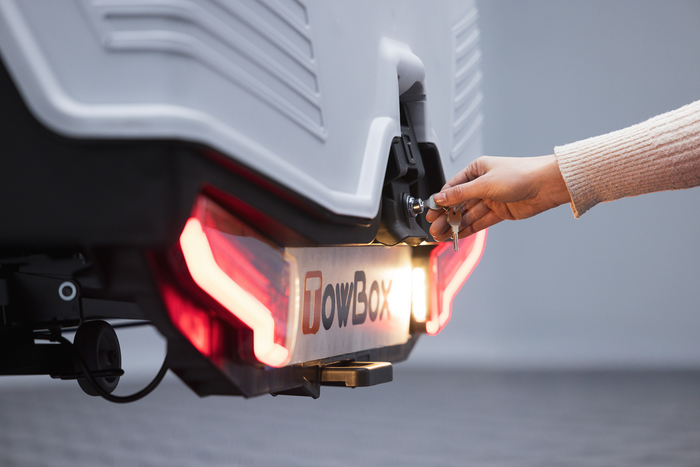 Towbox Alpha classic grey - box bagażowy montowany na hak