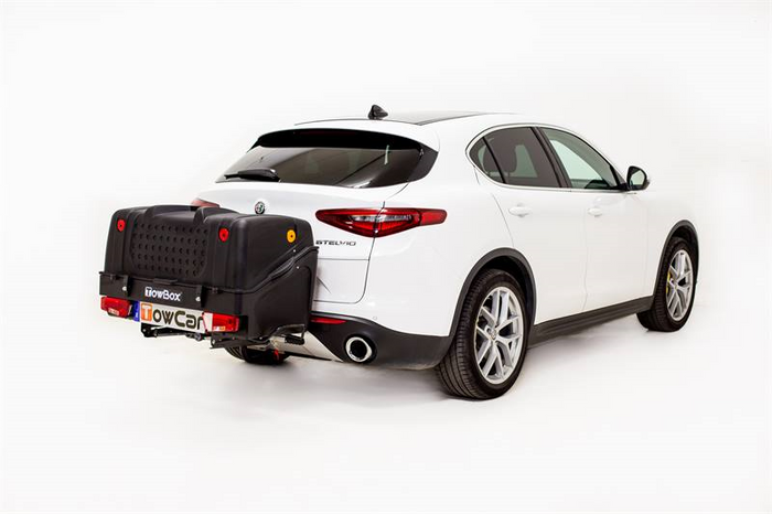 Towbox V1 Black Edition - bagażnik box montowany na hak