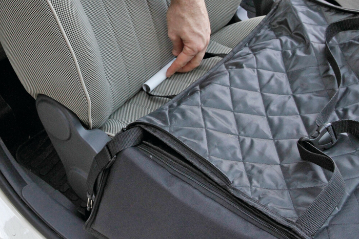 Transporter dla psa LAMPA ochraniacz siedzenia w aucie 40x40cm