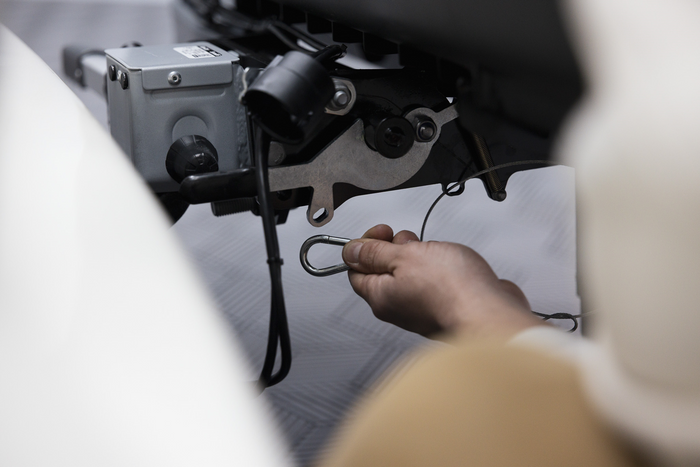 Towbox Camper Alpha czarny LED (short) - bagażnik box montowany na hak