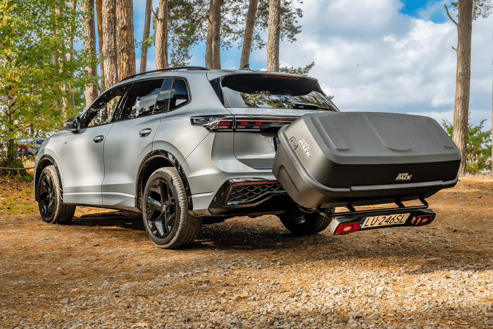 Box na hak Inter Pack Re-cargo (platforma + box)