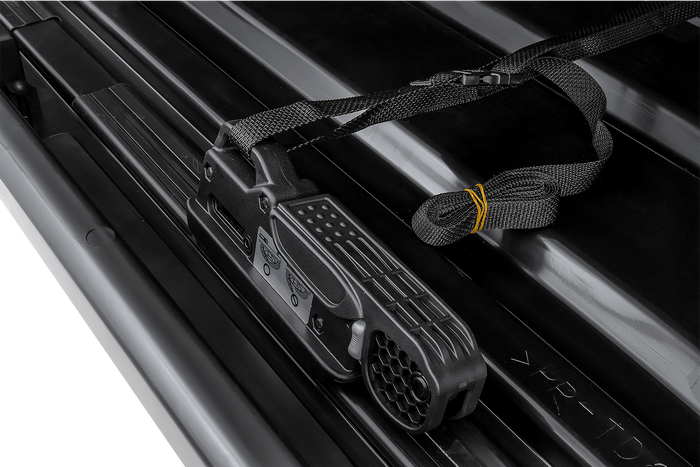 Box dachowy Inter Pack Skugga L 660 czarny połysk