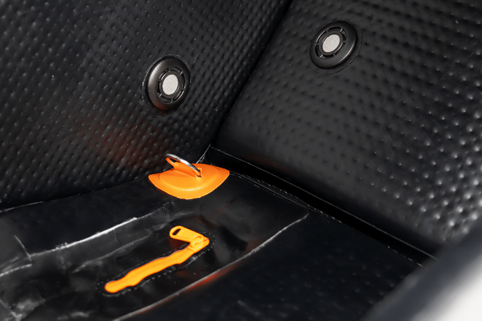 Box bagażowy do platform rowerowych na hak Mont Blanc Senja