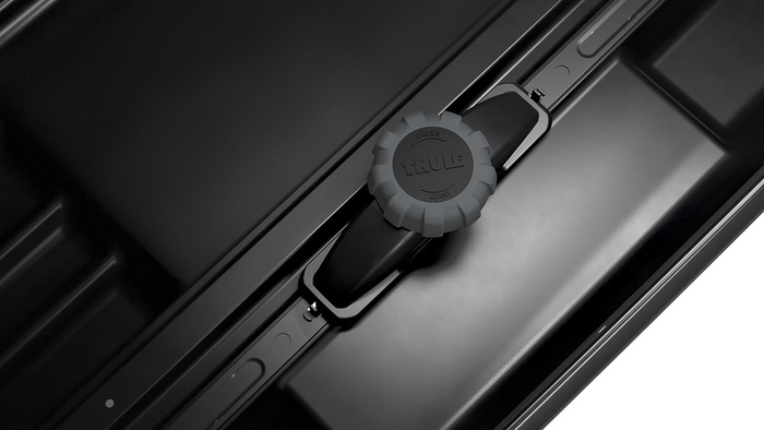 Box dachowy Thule Motion XT XL tytan