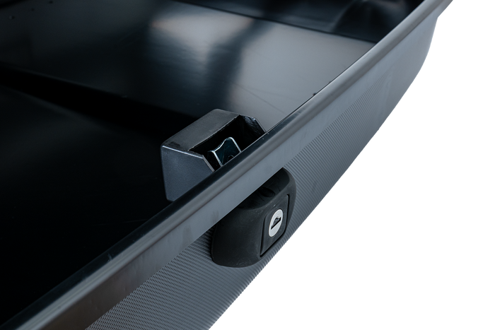 Box dachowy Inter Pack Stella 370 czarny mat