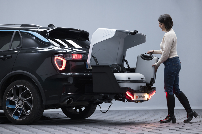 Towbox Alpha classic grey - box bagażowy montowany na hak