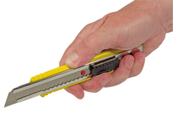Nóż z łamanym ostrzem STANLEY FatMax 18mm